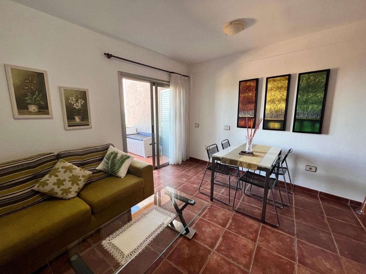 Seafront Medano Marina View Apartment El Médano Екстериор снимка